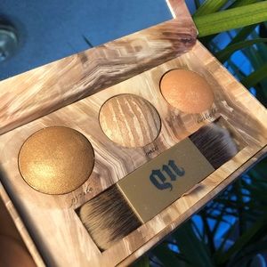 Urban Decay- Illuminated trio